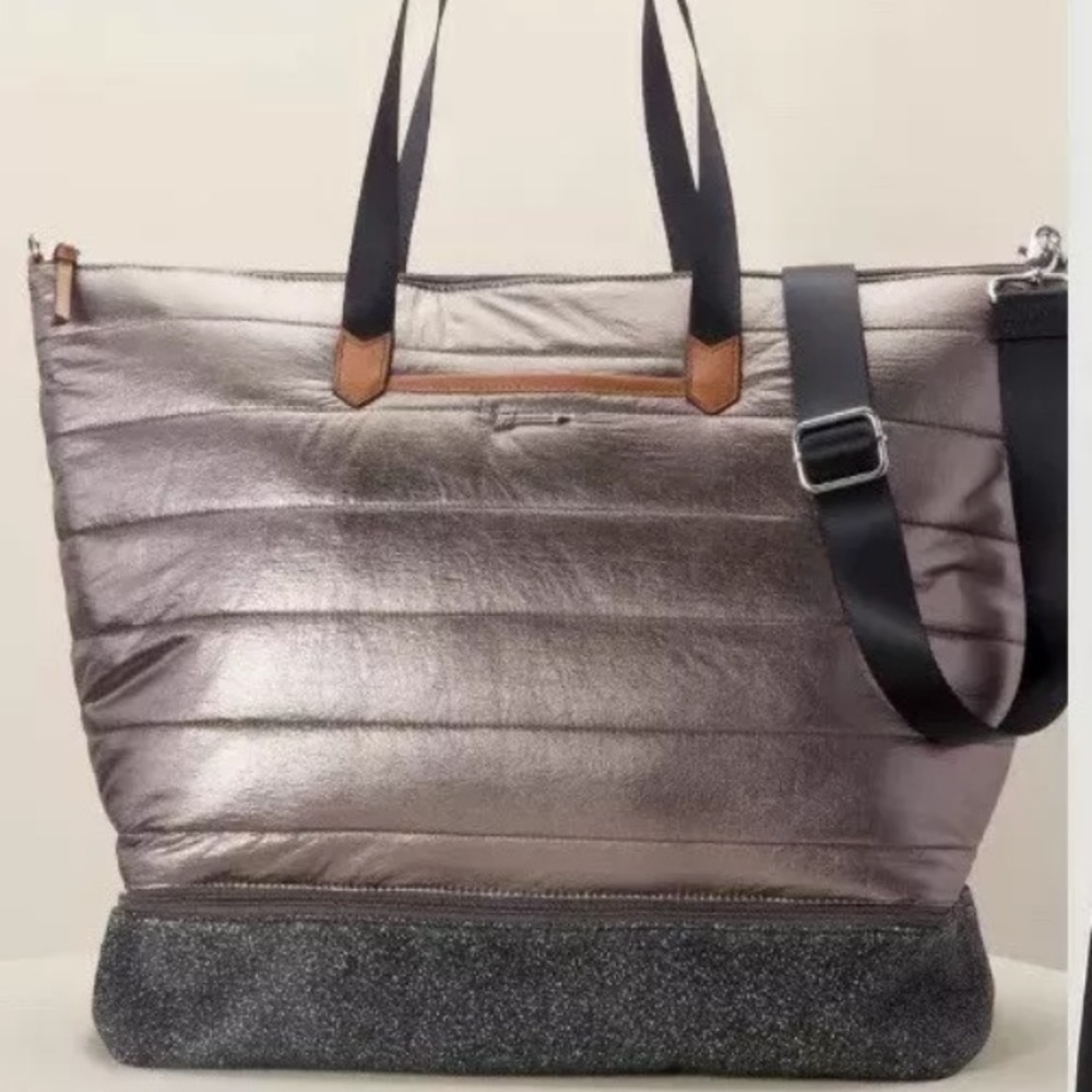 Stella & Dot Crush It Bag Quilted Rose Gold NWT